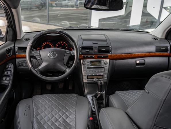 Toyota Avensis II Рестайлинг с пробегом 2007 года, цена 620 000 рублей, 281631 км, седан, Автокод Объявления
