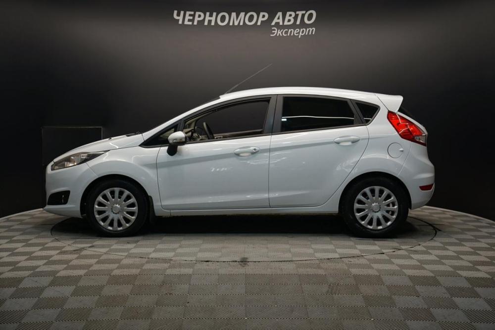 Ford Fiesta Mk6 Рестайлинг Крым  - изображение 2