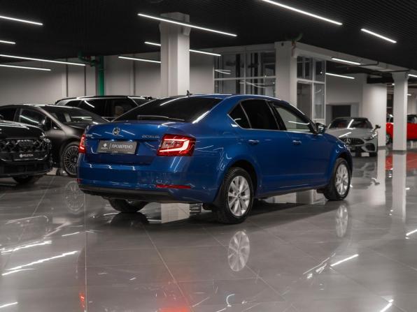 Skoda Octavia III (A7) Рестайлинг с пробегом 2019 года, цена 2 080 000 рублей, 103305 км, лифтбек, Автокод Объявления