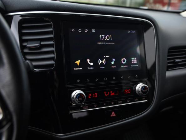 Mitsubishi Outlander III Рестайлинг 3 с пробегом 2021 года, цена 2 589 000 рублей, 79000 км, внедорожник, Автокод Объявления