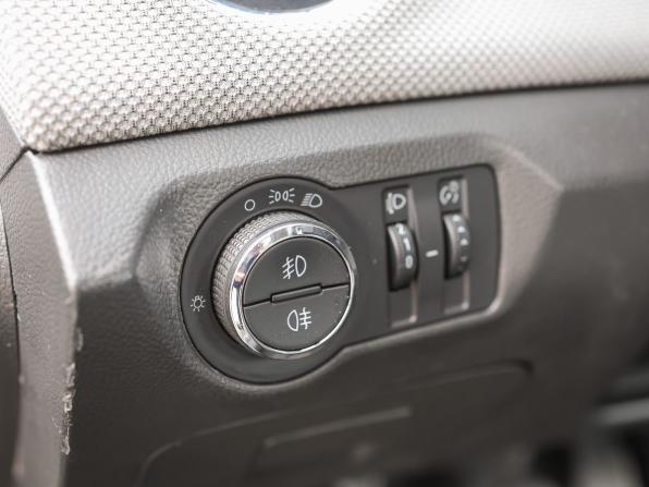 Chevrolet Cruze I Рестайлинг с пробегом 2013 года, цена 859 000 рублей, 98348 км, седан, Автокод Объявления