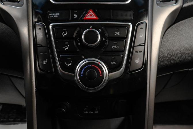 Hyundai i30 II Рестайлинг с пробегом 2016 года, цена 1 249 000 рублей, 196300 км, хэтчбек, Автокод Объявления
