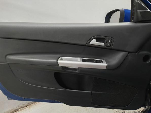 Volvo C30 I с пробегом 2007 года, цена 731 000 рублей, 245937 км, хэтчбек, Автокод Объявления