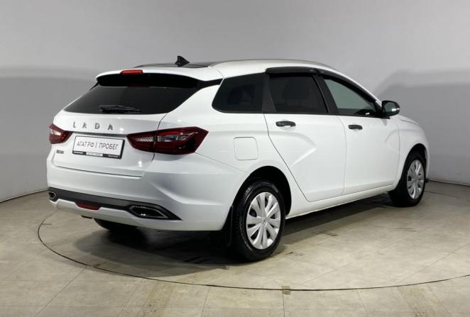 Lada (ВАЗ) Vesta I Рестайлинг (NG) с пробегом 2024 года, цена 1 185 000 рублей, 42127 км, универсал, Автокод Объявления