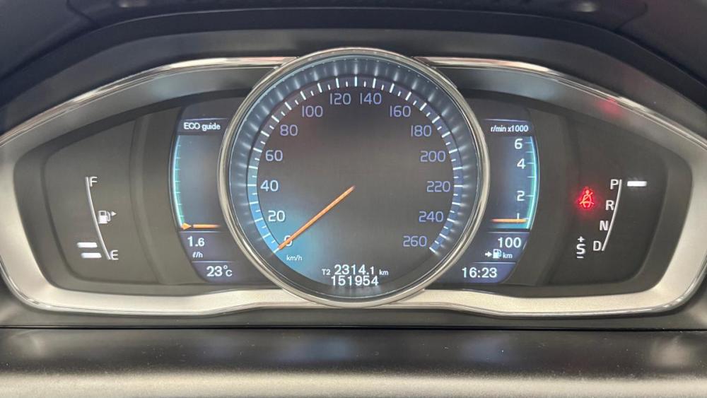 Volvo XC60 I Рестайлинг Киров  - изображение 13