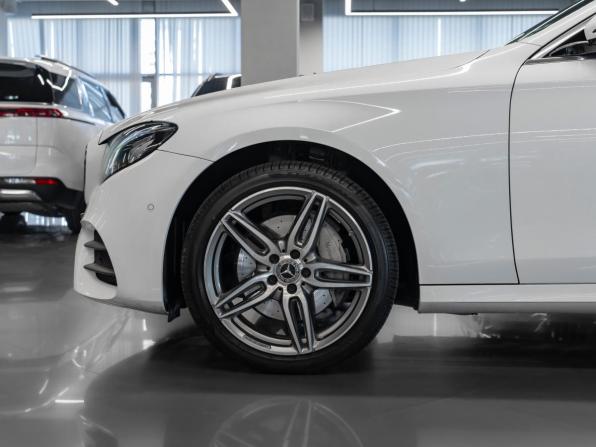 Mercedes-Benz E-Класс V (W213 S213 C238) с пробегом 2019 года, цена 2 990 000 рублей, 144017 км, седан, Автокод Объявления