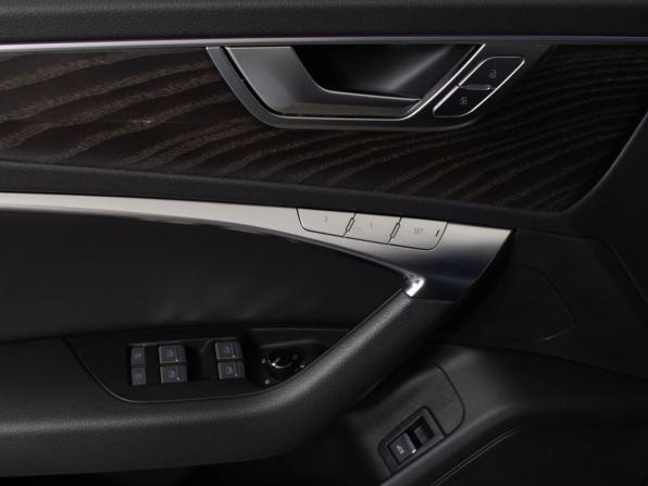 Audi A6 V (C8) с пробегом 2021 года, цена 4 657 000 рублей, 57038 км, седан, Автокод Объявления