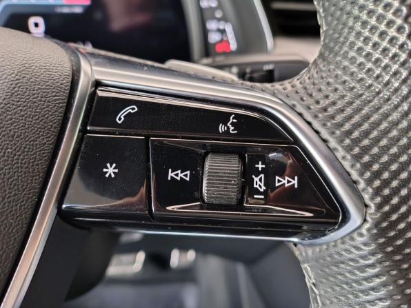 Audi A7 II (4K) с пробегом 2021 года, цена 5 700 000 рублей, 65612 км, лифтбек, Автокод Объявления
