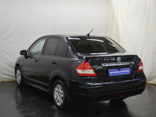 Nissan Tiida I Рестайлинг с пробегом 2010 года, цена 641 000 рублей, 163942 км, седан, Автокод Объявления