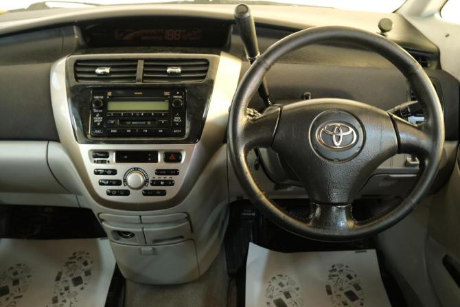 Toyota Opa I Рестайлинг с пробегом 2003 года, цена 599 000 рублей, 225300 км, универсал, Автокод Объявления