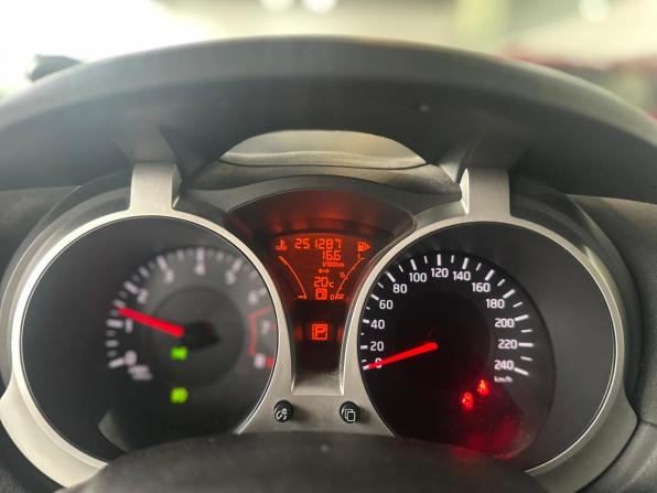 Nissan Juke I с пробегом 2011 года, цена 979 000 рублей, 240000 км, внедорожник, Автокод Объявления