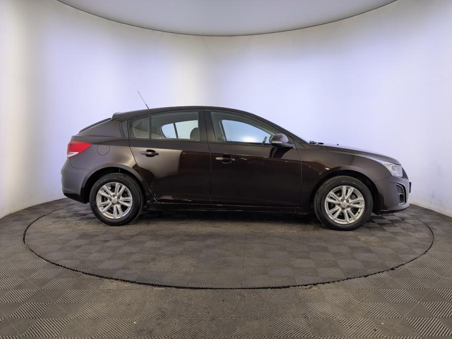 Chevrolet Cruze I Рестайлинг Москва  - изображение 4