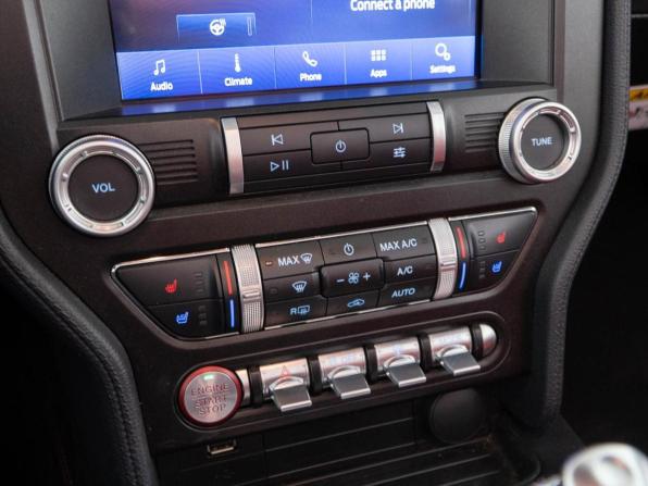 Ford Mustang VI Рестайлинг с пробегом 2021 года, цена 3 799 077 рублей, 73096 км, кабриолет, Автокод Объявления