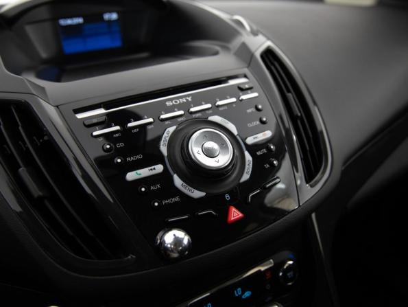 Ford Kuga II с пробегом 2014 года, цена 1 099 000 рублей, 183282 км, внедорожник, Автокод Объявления
