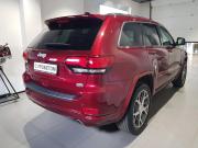 Jeep Grand Cherokee IV (WK2) Рестайлинг Москва  - изображение 29