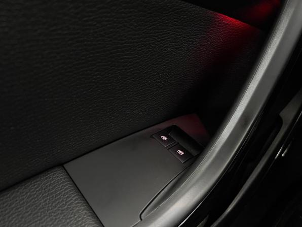 Opel Astra J Рестайлинг с пробегом 2014 года, цена 900 000 рублей, 151300 км, хэтчбек, Автокод Объявления