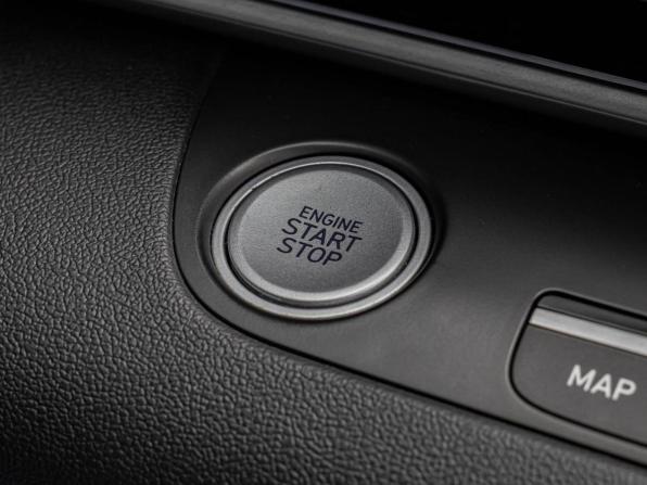 Hyundai Avante VII с пробегом 2020 года, цена 1 749 000 рублей, 96255 км, седан, Автокод Объявления