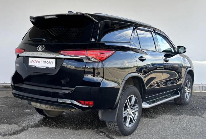 Toyota Fortuner II с пробегом 2018 года, цена 3 895 000 рублей, 71858 км, внедорожник, Автокод Объявления
