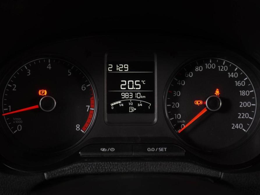 Volkswagen Polo V Рестайлинг Воронеж  - изображение 19