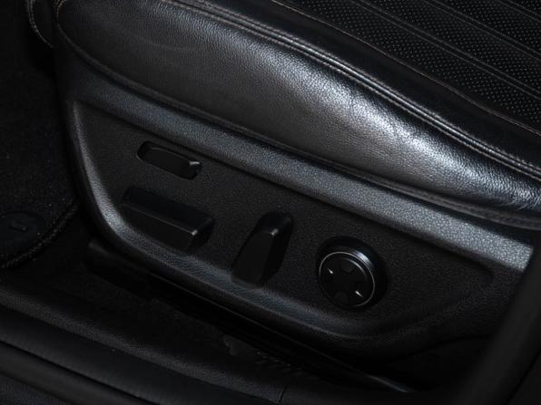 Genesis G70 I с пробегом 2018 года, цена 1 986 000 рублей, 157759 км, седан, Автокод Объявления