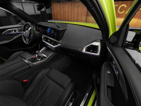 BMW XM с пробегом 2024 года, цена 19 900 000 рублей, 817 км, внедорожник, Автокод Объявления
