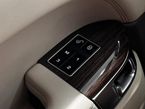 Land Rover Range Rover Sport II с пробегом 2015 года, цена 2 600 000 рублей, 223533 км, внедорожник, Автокод Объявления