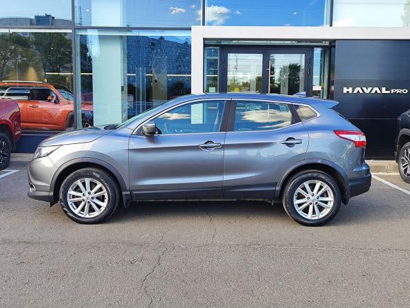 Nissan Qashqai II с пробегом 2017 года, цена 1 892 000 рублей, 69609 км, внедорожник, Автокод Объявления