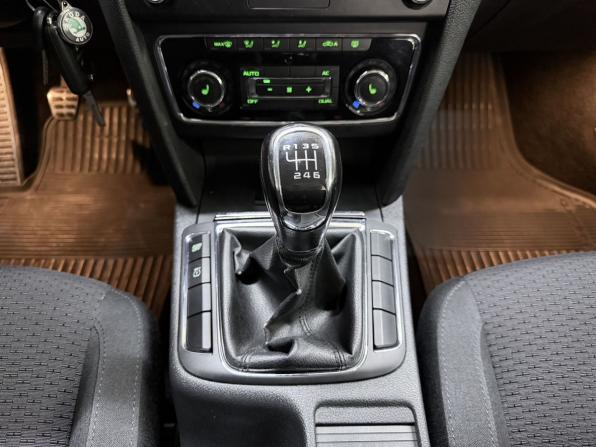 Skoda Superb II с пробегом 2010 года, цена 1 050 000 рублей, 231796 км, лифтбек, Автокод Объявления