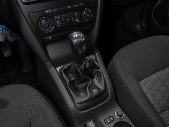 Skoda Octavia II (A5) Рестайлинг с пробегом 2012 года, цена 570 000 рублей, 202043 км, лифтбек, Автокод Объявления
