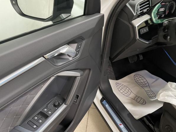 Audi Q3 III (FJ) с пробегом 2026 года, цена 3 700 000 рублей, 10 км, внедорожник, Автокод Объявления