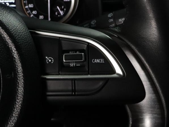 Suzuki Ertiga II с пробегом 2022 года, цена 2 090 000 рублей, 59620 км, компактвэн, Автокод Объявления