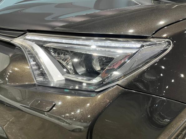 Toyota RAV4 IV (XA40) Рестайлинг с пробегом 2015 года, цена 2 270 000 рублей, 111546 км, внедорожник, Автокод Объявления
