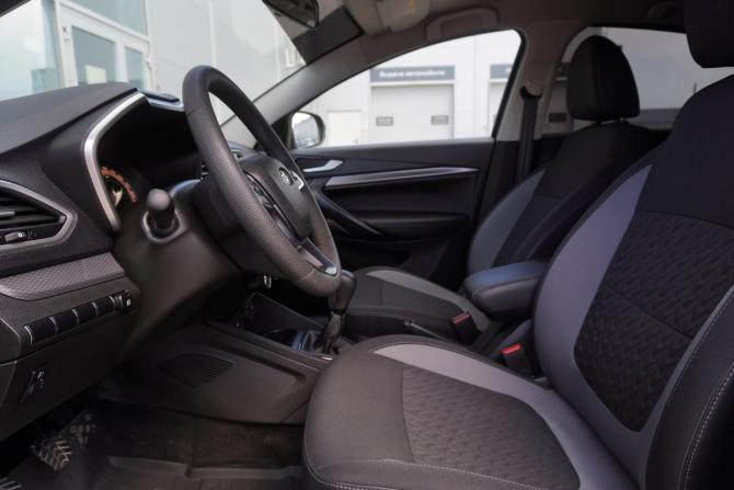 Lada (ВАЗ) Vesta I Рестайлинг (NG) с пробегом 2025 года, цена 1 460 000 рублей, 14485 км, седан, Автокод Объявления