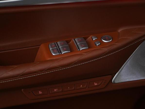 BMW 7 серии VI (G11/G12) Рестайлинг с пробегом 2019 года, цена 6 340 055 рублей, 114822 км, седан, Автокод Объявления