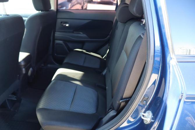 Mitsubishi Outlander III Рестайлинг 2 с пробегом 2015 года, цена 1 299 000 рублей, 265000 км, внедорожник, Автокод Объявления
