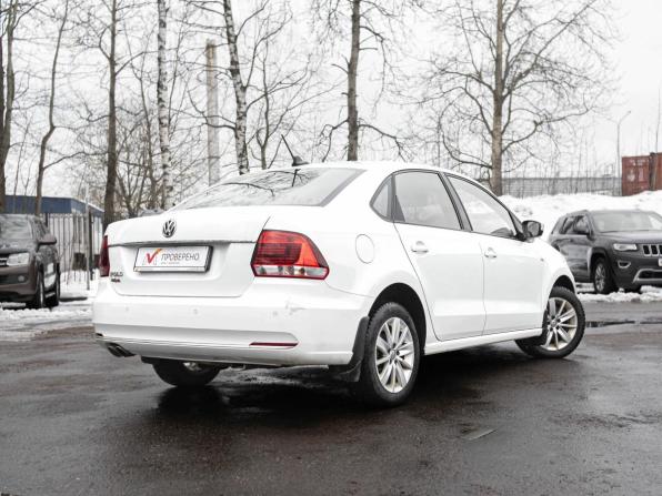 Volkswagen Polo V Рестайлинг с пробегом 2017 года, цена 1 114 000 рублей, 103797 км, седан, Автокод Объявления
