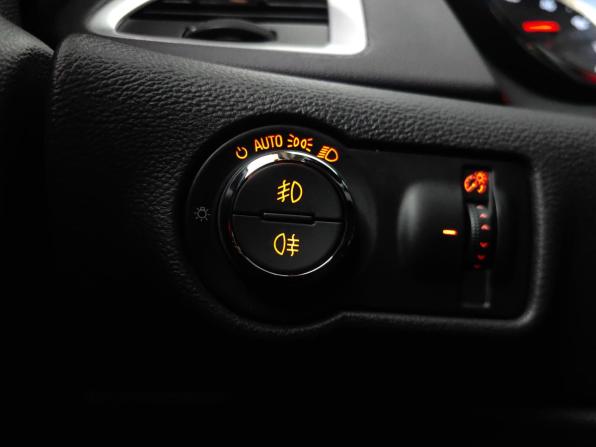 Opel Astra J Рестайлинг с пробегом 2012 года, цена 775 000 рублей, 110000 км, хэтчбек, Автокод Объявления