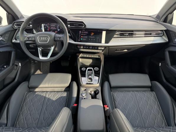 Audi A3 IV (8Y) Рестайлинг с пробегом 2025 года, цена 3 972 000 рублей, 41 км, хэтчбек, Автокод Объявления