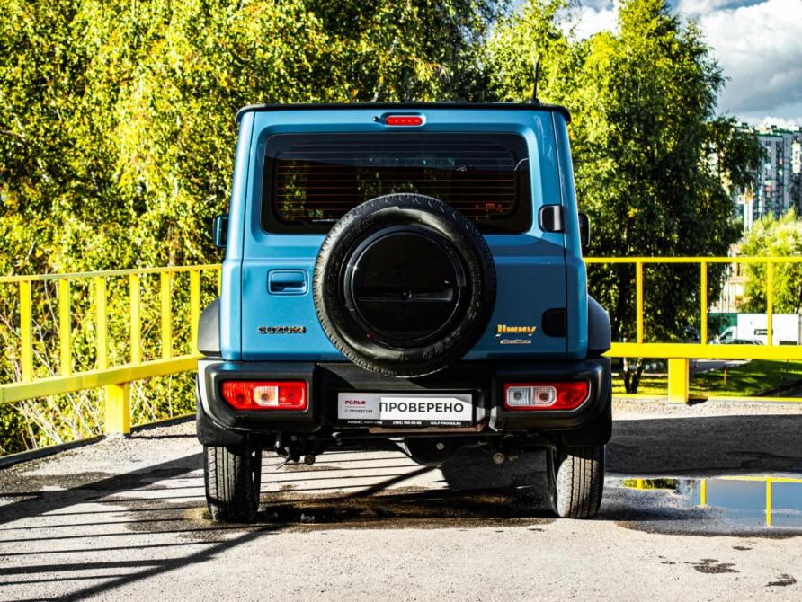 Suzuki Jimny IV Москва  - изображение 5