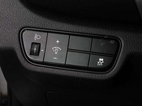 Kia Seltos I с пробегом 2022 года, цена 2 056 000 рублей, 199605 км, внедорожник, Автокод Объявления