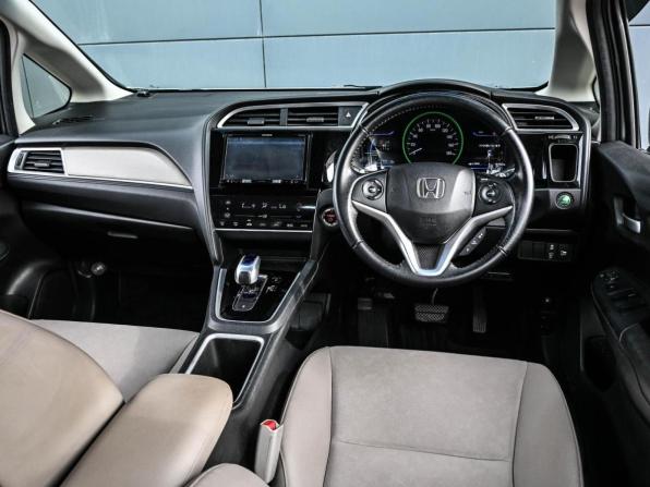 Honda Shuttle II с пробегом 2015 года, цена 1 179 000 рублей, 164523 км, универсал, Автокод Объявления