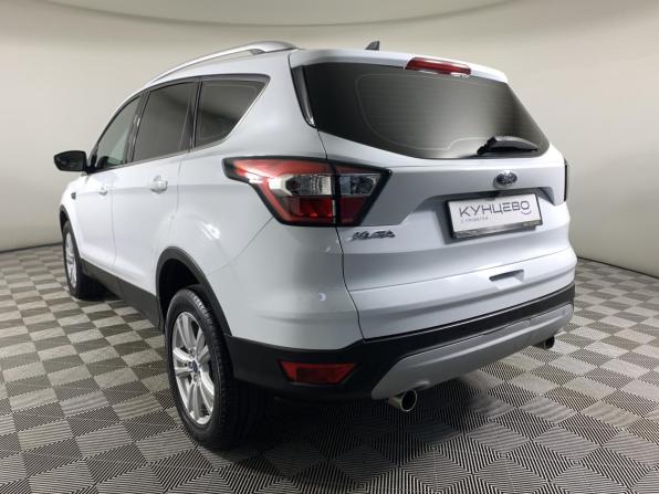 Ford Kuga II Рестайлинг с пробегом 2018 года, цена 1 950 000 рублей, 53766 км, внедорожник, Автокод Объявления