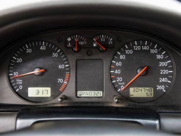 Volkswagen Passat B5 с пробегом 1998 года, цена 283 000 рублей, 304742 км, универсал, Автокод Объявления