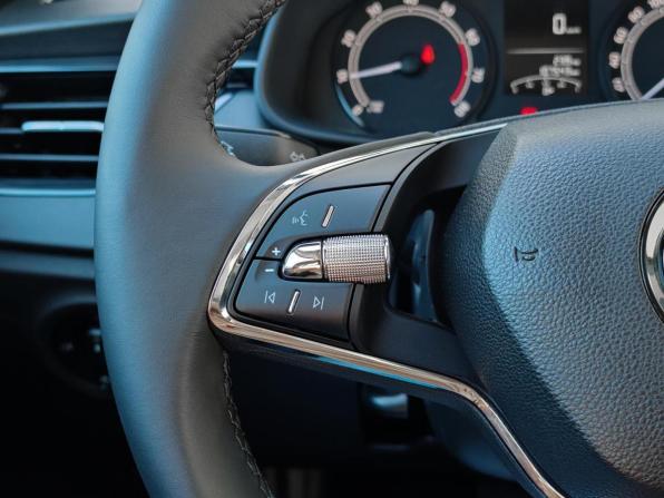 Skoda Rapid II с пробегом 2021 года, цена 1 500 000 рублей, 107543 км, лифтбек, Автокод Объявления