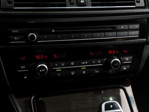 BMW 5 серии VI (F10/F11/F07) с пробегом 2010 года, цена 1 899 000 рублей, 208105 км, седан, Автокод Объявления