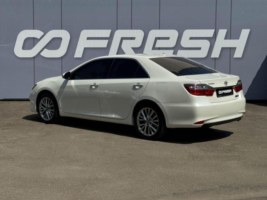 Toyota Camry VII (XV50) Рестайлинг 2 Кропоткин  - изображение 2