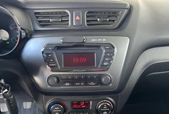 Kia Rio III с пробегом 2014 года, цена 845 000 рублей, 135196 км, хэтчбек, Автокод Объявления