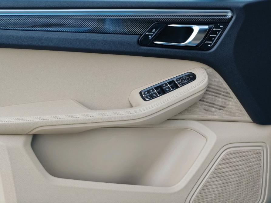 Porsche Macan I Рестайлинг 2 Санкт-Петербург  - изображение 18