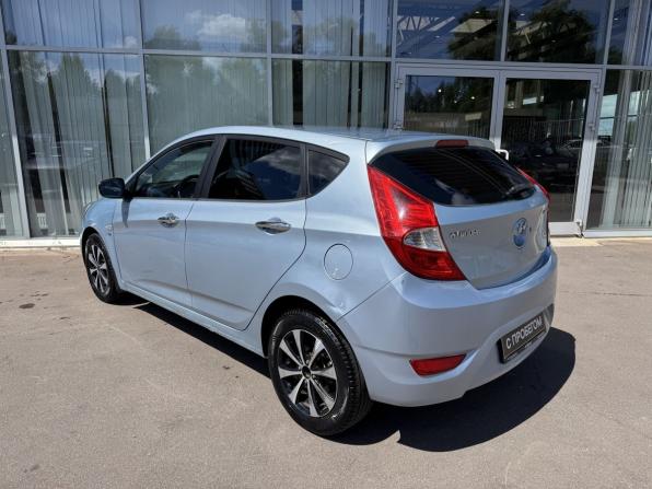 Hyundai Solaris I с пробегом 2011 года, цена 618 000 рублей, 170000 км, хэтчбек, Автокод Объявления