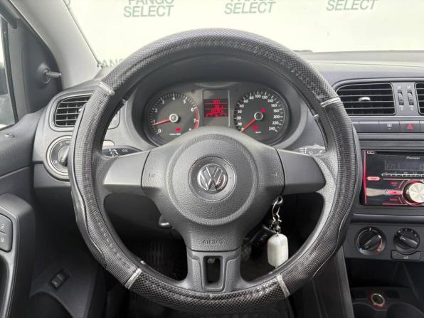 Volkswagen Polo V с пробегом 2014 года, цена 799 000 рублей, 122000 км, седан, Автокод Объявления
